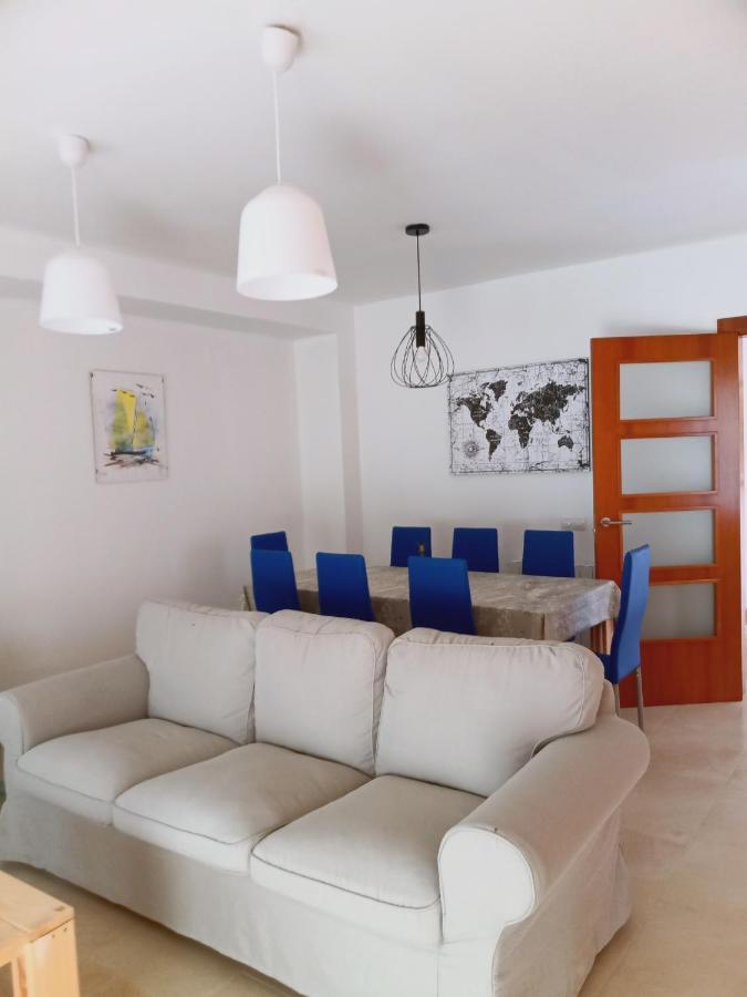 Chalet Amplio Con Jardin Y Zona Barbacoa. 雷乌斯 外观 照片