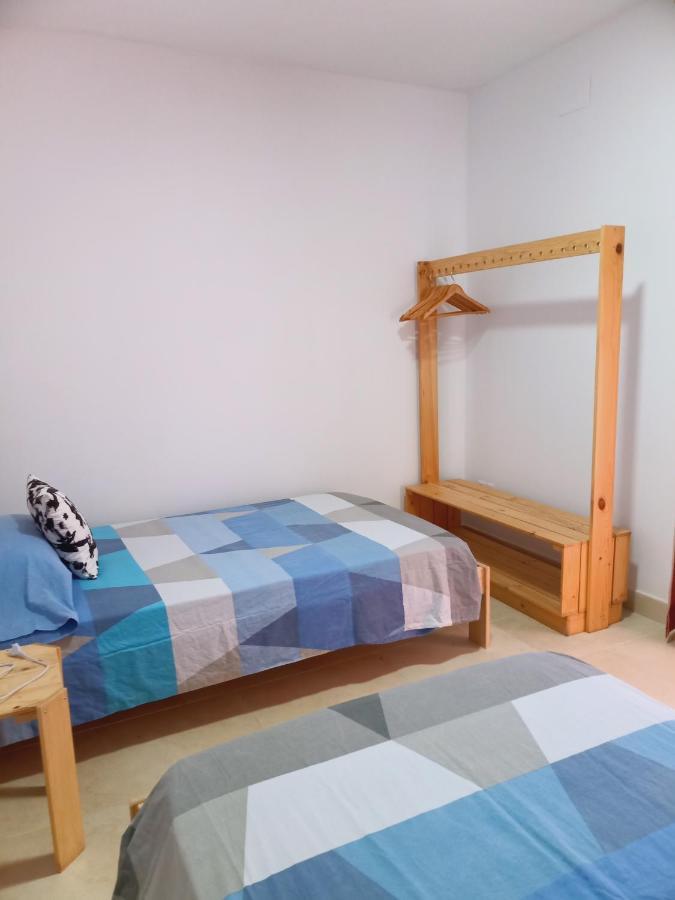 Chalet Amplio Con Jardin Y Zona Barbacoa. 雷乌斯 外观 照片